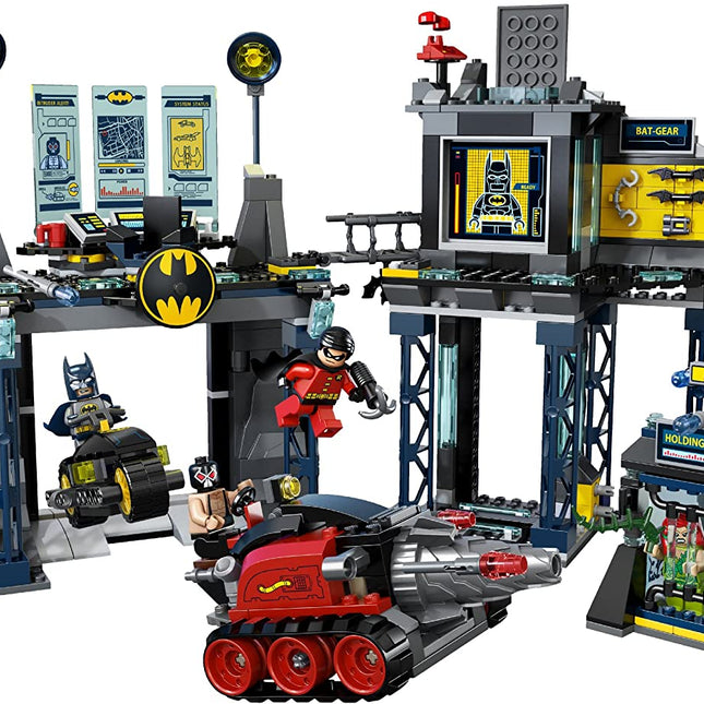 LEGO Super Heroes x Warner Bros. x DC Universe 'The Bat Cave' Building Kit (6860) - SOLE SERIOUSS (1)