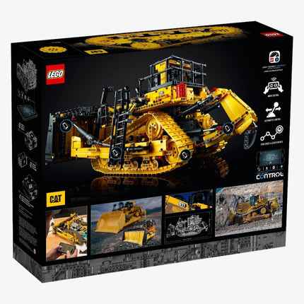 LEGO Technic x CAT 'D11 Bulldozer' App-Controlled Building Kit (42131) - SOLE SERIOUSS (3)