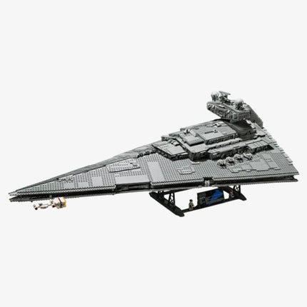 LEGO x Disney x Star Wars Ultimate Collector Series 'Imperial Star Destroyer' Building Kit (75252) - SOLE SERIOUSS (1)