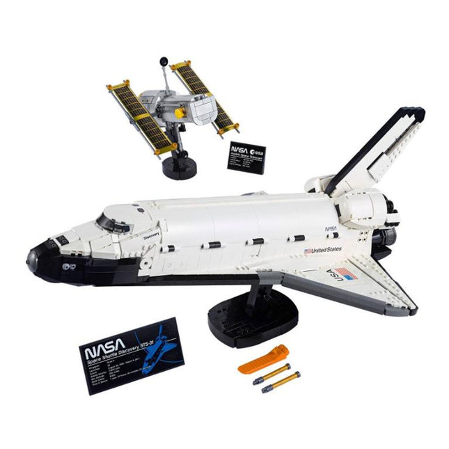 LEGO x NASA Space Shuttle Discovery 'STS-31' Building Kit (10283) - SOLE SERIOUSS (1)
