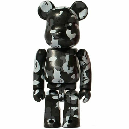 Medicom Toy x BAPE A Bathing Ape '28th Anniversary Camo #3' Bearbrick 100% Figure Black / Grey - SOLE SERIOUSS (1)