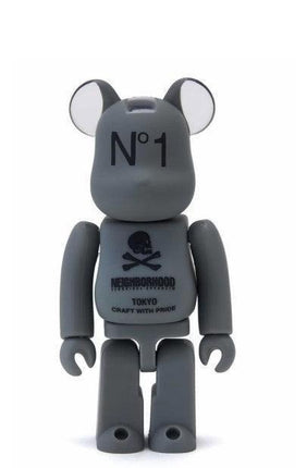 Medicom Toy x Neighborhood Bearbrick 100% Figure Grey - SOLE SERIOUSS (1)