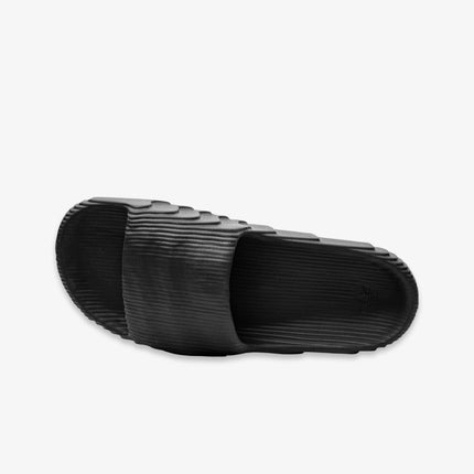 (Men's) Adidas Adilette 22 Slides 'Carbon' (2022) GX6949 - SOLE SERIOUSS (3)