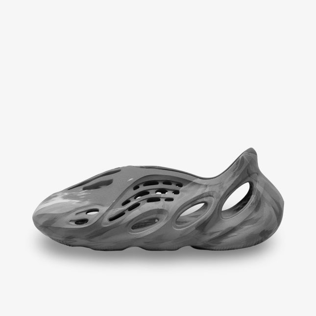 (Men's) Adidas Yeezy Foam Runner 'MX Granite' (2024) IE4931 - SOLE SERIOUSS (1)