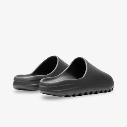 (Men's) Adidas Yeezy Slide 'Dark Onyx' (2024) ID5103 - SOLE SERIOUSS (3)