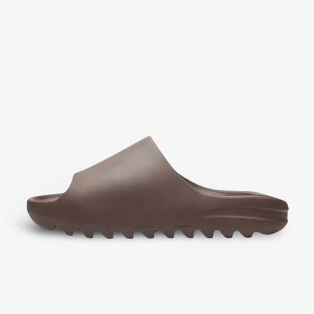 (Men's) Adidas Yeezy Slide 'Soot' (2020) G55495 - SOLE SERIOUSS (1)