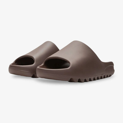 (Men's) Adidas Yeezy Slide 'Soot' (2020) G55495 - SOLE SERIOUSS (3)