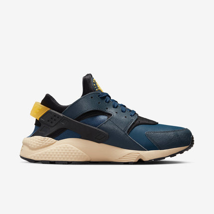 (Men's) Nike Air Huarache PRM 'Black / University Gold' (2023) DZ4852-001 - SOLE SERIOUSS (2)