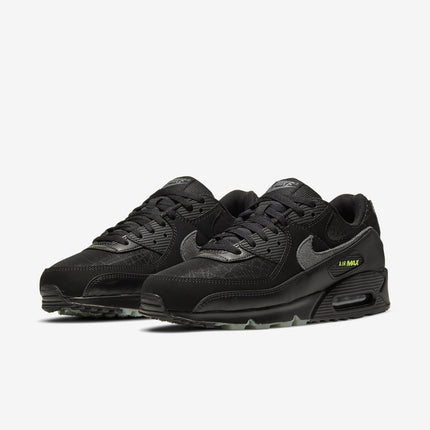 (Men's) Nike Air Max 90 'Halloween' (2020) DC3892-001 - SOLE SERIOUSS (3)