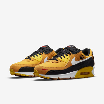 (Men's) Nike Air Max 90 SE 'Go The Extra Smile' (2022) DO5848-700 - SOLE SERIOUSS (3)