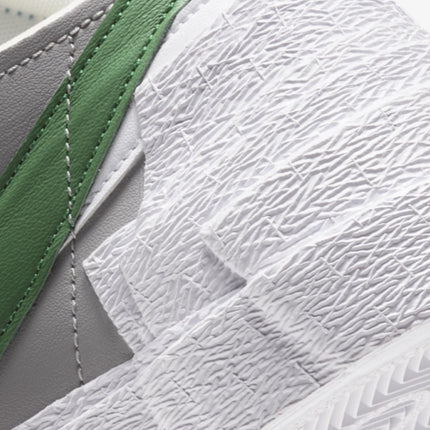 (Men's) Nike Blazer Low x Sacai 'Classic Green' (2021) DD1877-001 - SOLE SERIOUSS (7)