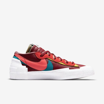 (Men's) Nike Blazer Low x Sacai x KAWS 'Team Red' (2021) DM7901-600 - SOLE SERIOUSS (2)