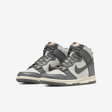 (Men's) Nike Dunk High Retro SE 'Grey / Sail' (2022) DM0582-001 - SOLE SERIOUSS (3)