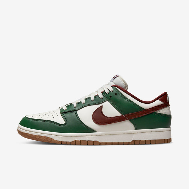 (Men's) Nike Dunk Low Retro 'Gorge Green / Team Red' (2022) FB7160-161 - SOLE SERIOUSS (1)