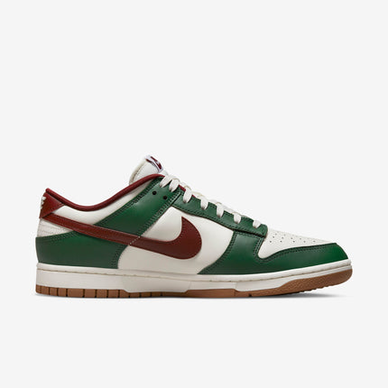 (Men's) Nike Dunk Low Retro 'Gorge Green / Team Red' (2022) FB7160-161 - SOLE SERIOUSS (2)