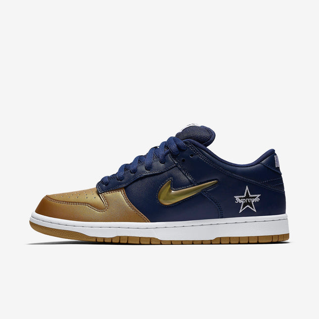 (Men's) Nike SB Dunk Low OG QS x Supreme 'Jewel Swoosh Metallic Gold / Navy' (2019) CK3480-700 - SOLE SERIOUSS (1)