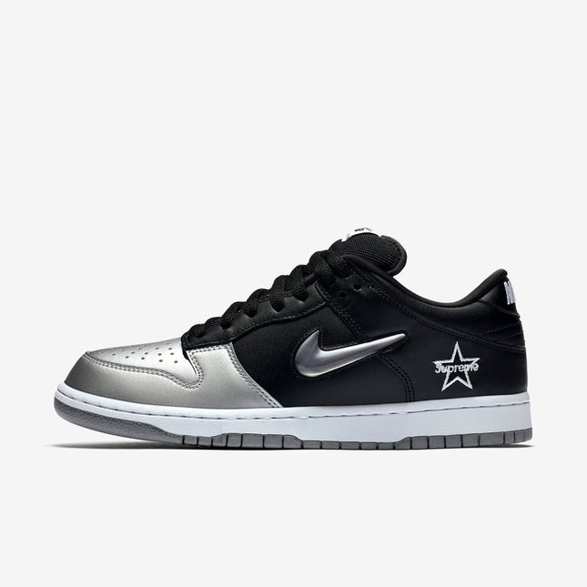 (Men's) Nike SB Dunk Low OG QS x Supreme 'Jewel Swoosh Metallic Silver / Black' (2019) CK3480-001 - SOLE SERIOUSS (1)