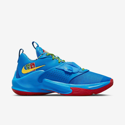 (Men's) Nike Zoom Freak 3 NRG EP x UNO 'Blue' (2022) DC9363-400 - SOLE SERIOUSS (2)