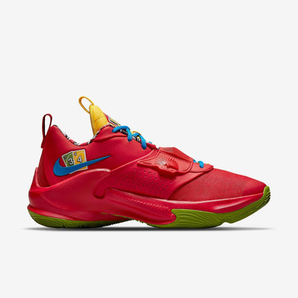 (Men's) Nike Zoom Freak 3 NRG x UNO 'Red' (2022) DC9364-600 - SOLE SERIOUSS (2)