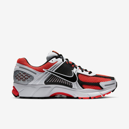 (Men's) Nike Zoom Vomero 5 SE 'Bright Crimson' (2020) CZ8667-600 - SOLE SERIOUSS (2)