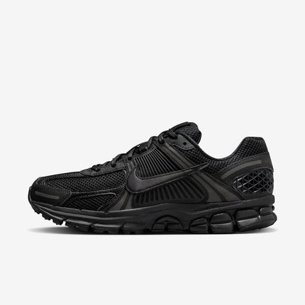 (Men's) Nike Zoom Vomero 5 'Triple Black' (2023) BV1358-003 - SOLE SERIOUSS (1)