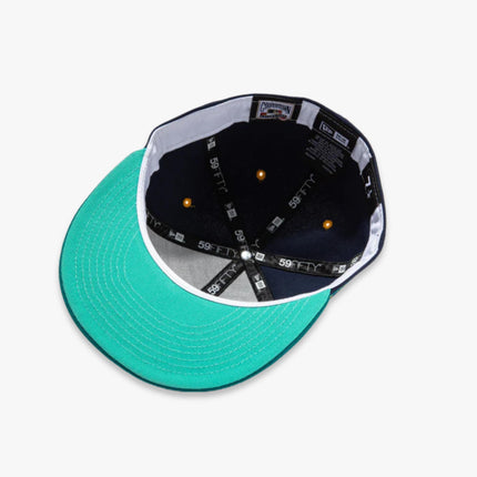 New Era x MLB Beer Pack 'Minnesota Twins Hubert H. Humphrey HHH Metrodome Stadium' 59Fifty Patch Fitted Hat (Hat Club Exclusive) - SOLE SERIOUSS (3)