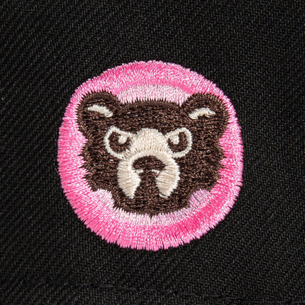 New Era x MLB Cookies and Cream 'Chicago Cubs Logo' 59Fifty Patch Fitted Hat Black / Pink - SOLE SERIOUSS (5)