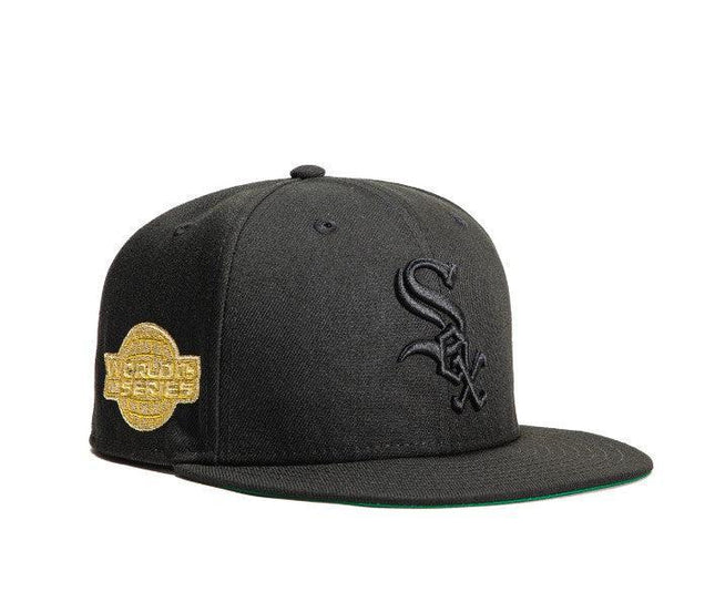 New Era x MLB Gold Digger 'Chicago White Sox 2005 World Series' 59Fifty Patch Fitted Hat (Hat Club Exclusive) - SOLE SERIOUSS (1)