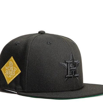 New Era x MLB Gold Digger 'Houston Astros 2017 World Series' 59Fifty Patch Fitted Hat (Hat Club Exclusive) - SOLE SERIOUSS (1)