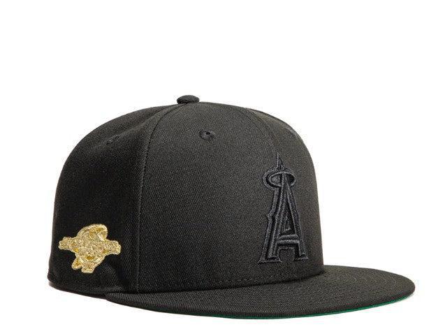 New Era x MLB Gold Digger 'Los Angeles 2002 World Series' 59Fifty Patch Fitted Hat (Hat Club Exclusive) - SOLE SERIOUSS (1)