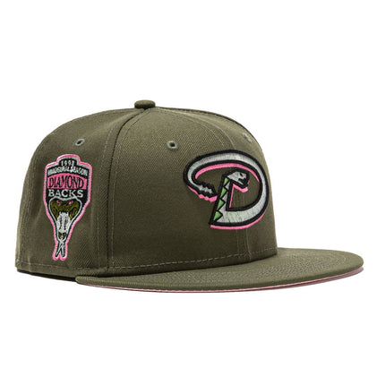 New Era x MLB Pink Martini 'Arizona Diamondbacks 1998 Inaugural Season' 59Fifty Patch Fitted Hat (Hat Club Exclusive) - SOLE SERIOUSS (1)