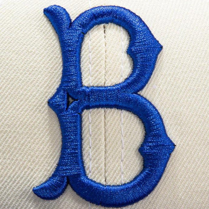 New Era x MLB White Dome 'Brooklyn Dodgers Jackie Robinson 42' 59Fifty Patch Fitted Hat (Hat Club Exclusive) - SOLE SERIOUSS (4)