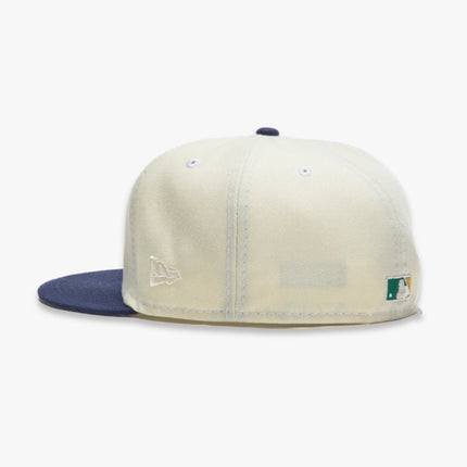 New Era x MLB White Dome 'Millwaukee Brewers 25th Anniversary' 59Fifty Patch Fitted Hat (Hat Club Exclusive) - SOLE SERIOUSS (2)