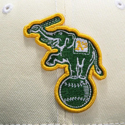 New Era x MLB White Dome 'Oakland Athletics World Series Battle of the Bay' 59Fifty Patch Fitted Hat (Hat Club Exclusive) - SOLE SERIOUSS (4)