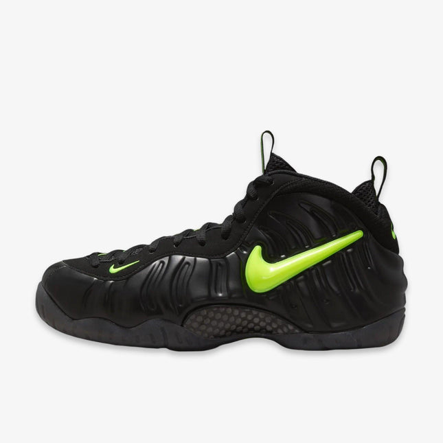 Nike Air Foamposite Pro 'Black / Voltage Yellow' (2026) | SOLE SERIOUSS [1]