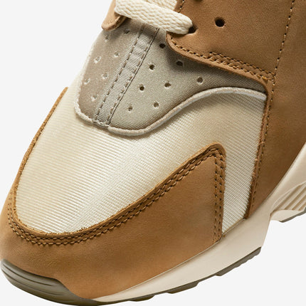 Nike Air Huarache LE x Stussy 'Desert Oak' (2021) | SOLE SERIOUSS [4]