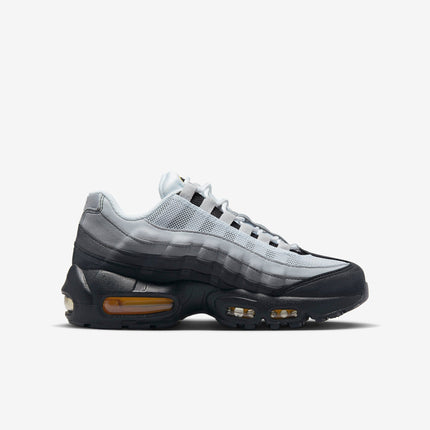 Nike Air Max 95 'Laser Orange' (2022) (GS) | SOLE SERIOUSS [2]