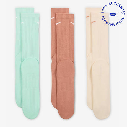 Nike Dri-FIT Everyday Plus Cushioned High Training Crew Socks (3 Pack) Multicolor | SOLE SERIOUSS [3]