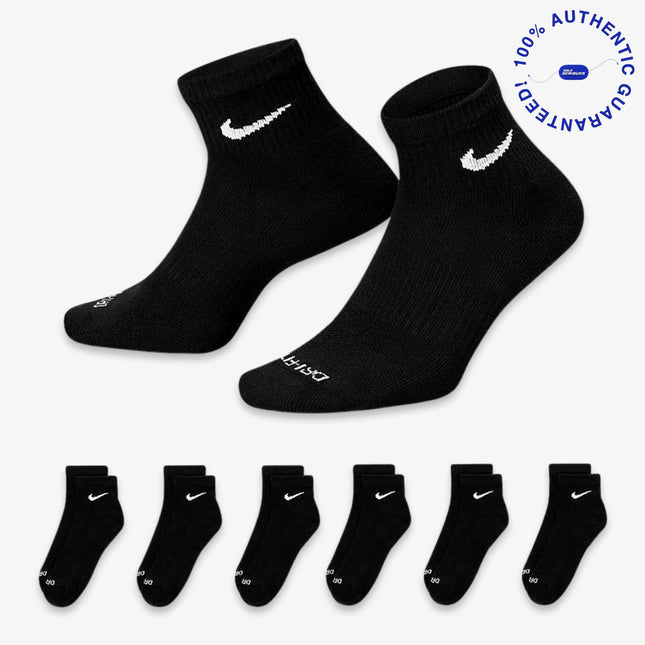 Nike Dri-FIT Everyday Plus Cushioned Mid Training Quarter Ankle Socks (6 Pack) Black | SOLE SERIOUSS [1]