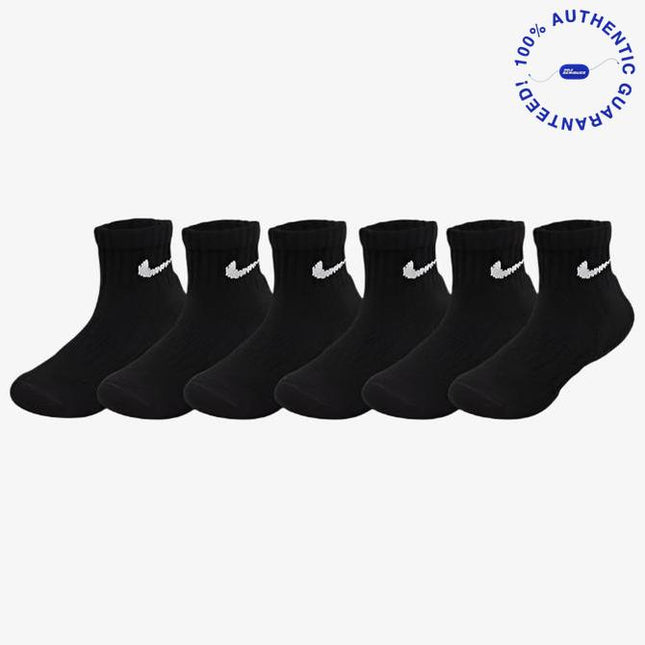 Nike Dri-Fit Cushioned Mid Training Quarter Ankle Socks (6 Pack) Black (Little Kids) | SOLE SERIOUSS [1]