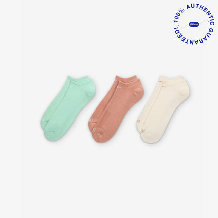 Nike Everyday Plus Cushioned Low Training No-Show Socks (3 Pack) Multicolor | SOLE SERIOUSS [2]