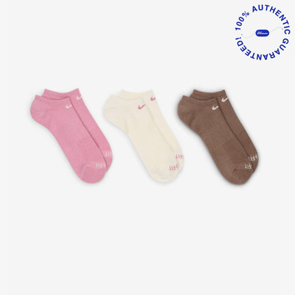 Nike Everyday Plus Cushioned Low Training No-Show Socks (3 Pack) Multicolor | SOLE SERIOUSS [3]