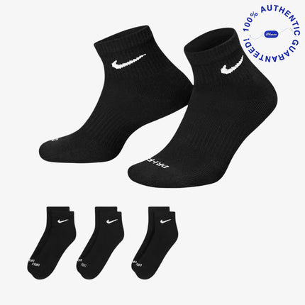 Nike Everyday Plus Cushioned Mid Training Ankle Socks (3 Pack) Black | SOLE SERIOUSS [1]