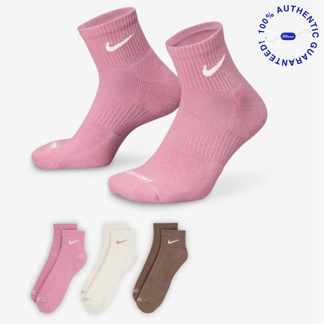 Nike Everyday Plus Cushioned Mid Training Ankle Socks (3 Pack) Multicolor | SOLE SERIOUSS [1]