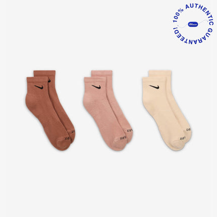 Nike Everyday Plus Cushioned Mid Training Ankle Socks (3 Pack) Multicolor | SOLE SERIOUSS [3]