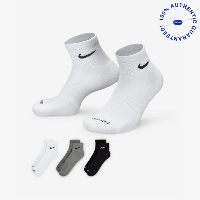 Nike Everyday Plus Cushioned Mid Training Ankle Socks (3 Pack) White / Multicolor | SOLE SERIOUSS [1]