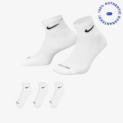 Nike Everyday Plus Cushioned Mid Training Ankle Socks (3 Pack) White | SOLE SERIOUSS [1]