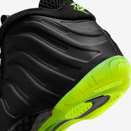 Nike Little Foamposite One 'Black / Volt Neon Green' (2025) (PS) | SOLE SERIOUSS [7]