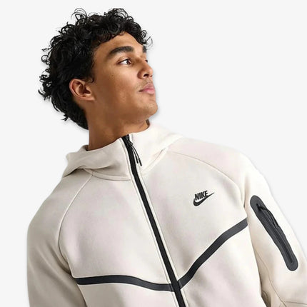 Nike NSW Tech Fleece Windrunner Full Zip-Up Hooded Jacket Light Orewood Brown / Black (Mens) | SOLE SERIOUSS [4]
