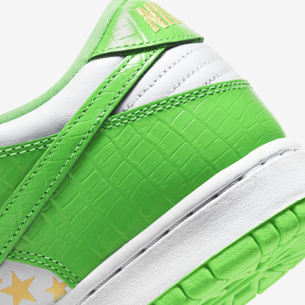 Nike SB Dunk Low OG QS x Supreme 'Stars Mean Green' (2021) | SOLE SERIOUSS [7]